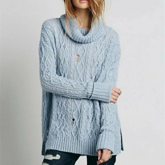 Free People Blue Distressed Complex Cabled Knit Cowl Turtleneck Sweater Size S - Picture 1 of 6